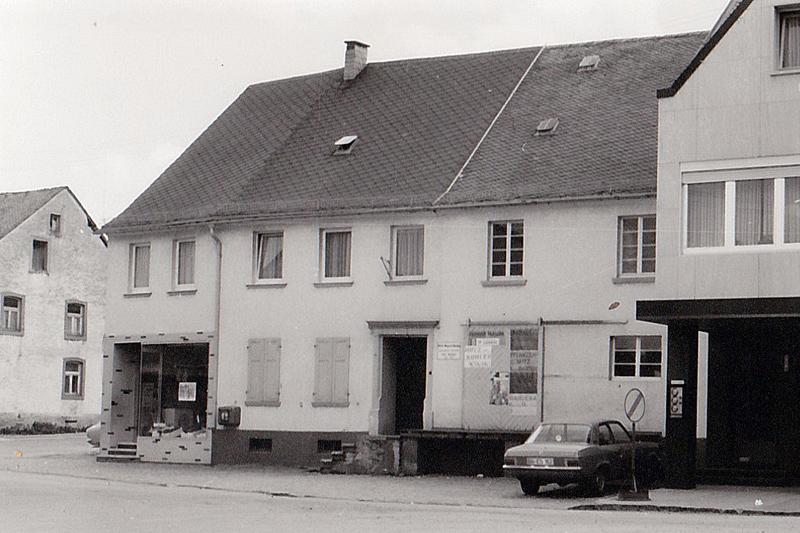Das Geschäftshaus der Familie Thömmes um 1970